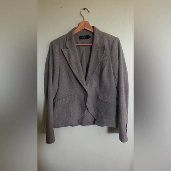 Simons Jackets & Blazers - Simons Gray Tailored Women's Blazer Jacket